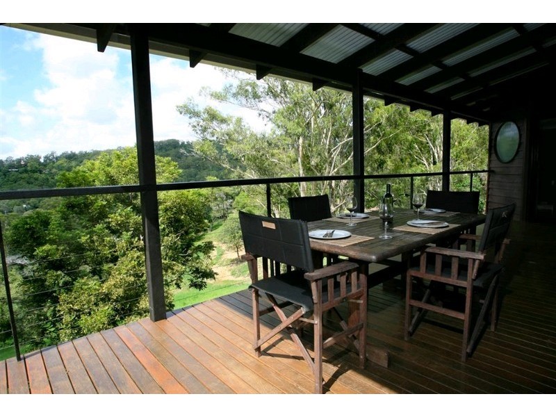 228 Duke Road, Doonan QLD 4562