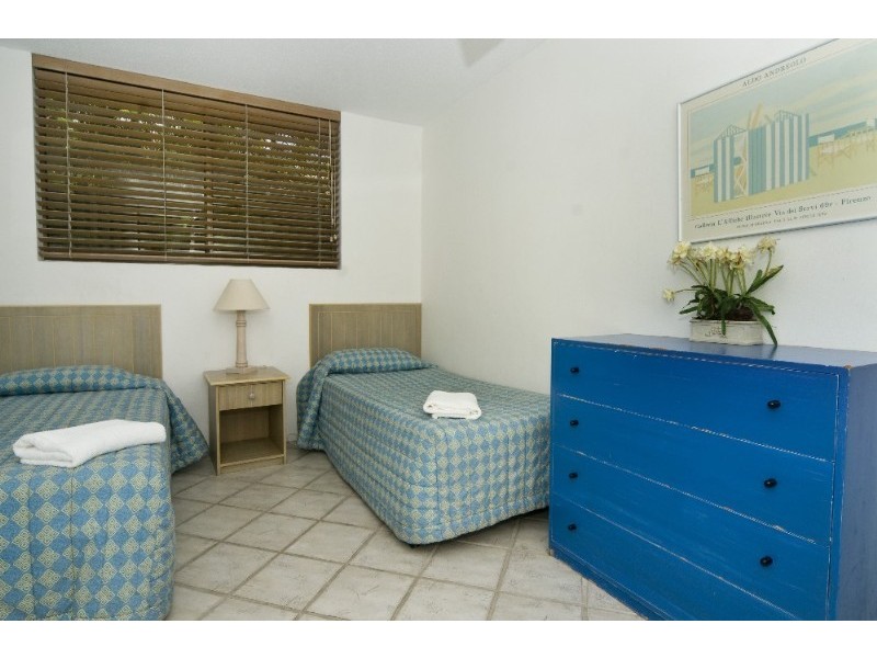 2/42 Alderly Terrace, Little Cove QLD 4567