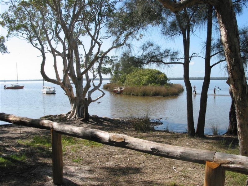 4 Orchard Avenue, Boreen Point QLD 4565