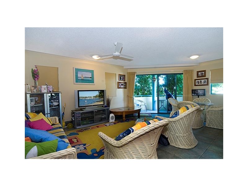 1/17 Albert Street, Noosaville QLD 4566