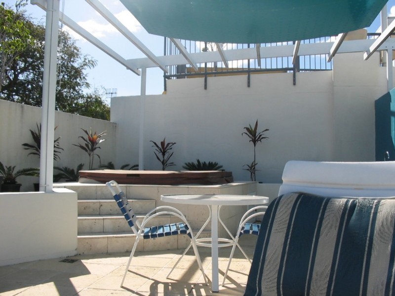 209/16 Noosa Drive, Noosa Heads QLD 4567