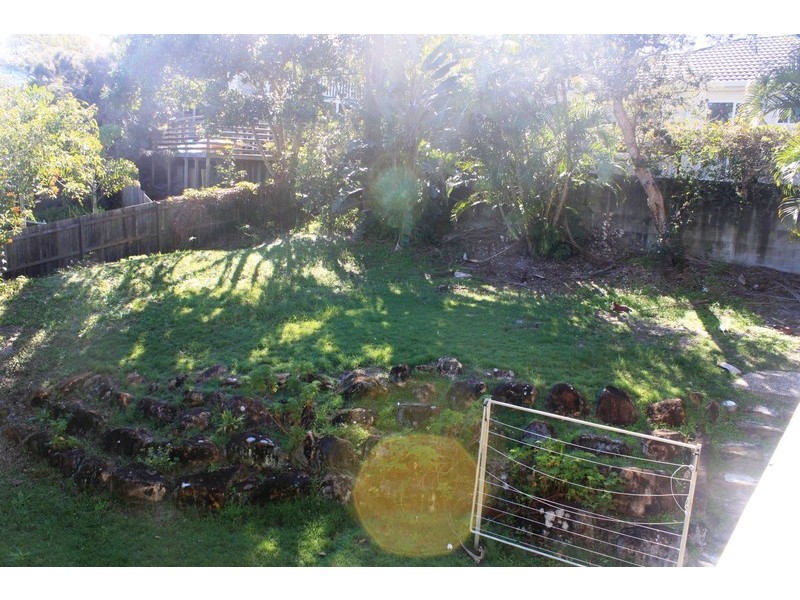 Castaways Beach QLD 4567