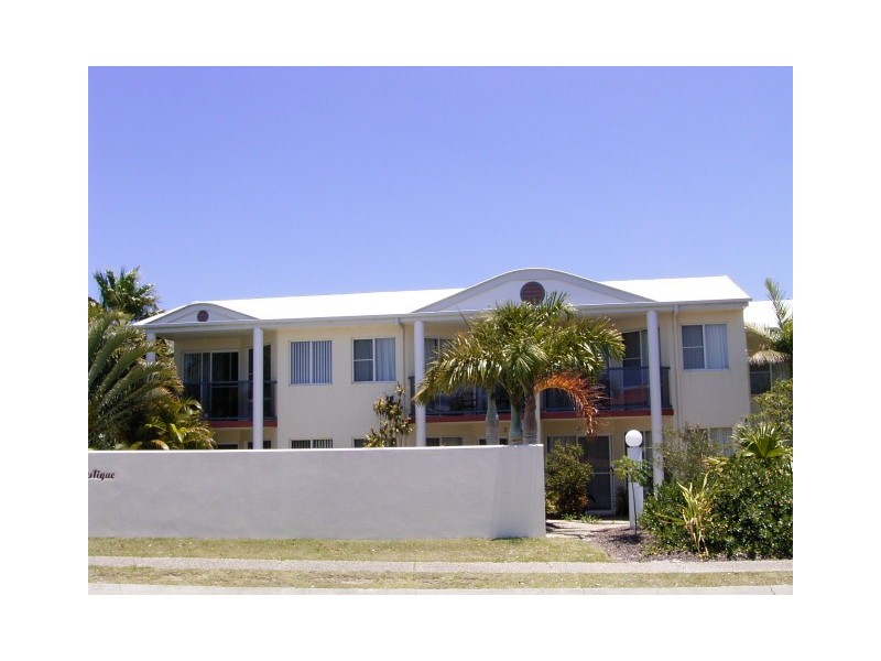 4/49 Southern Cross Parade, Sunrise Beach QLD 4567