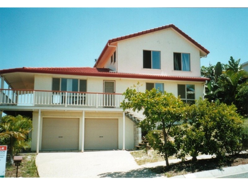 Castaways Beach QLD 4567