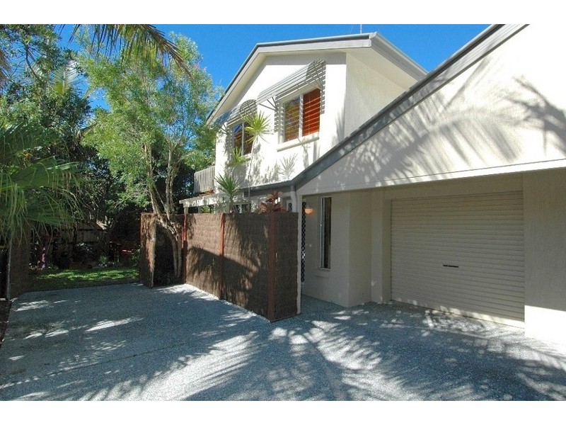 1/ 54 Orealla Crescent, Sunrise Beach QLD 4567