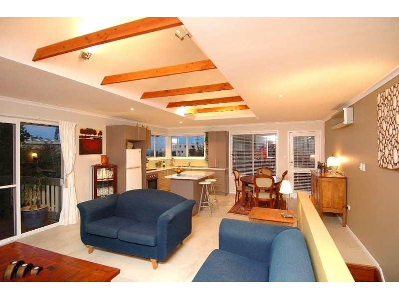 1/ 54 Orealla Crescent, Sunrise Beach QLD 4567