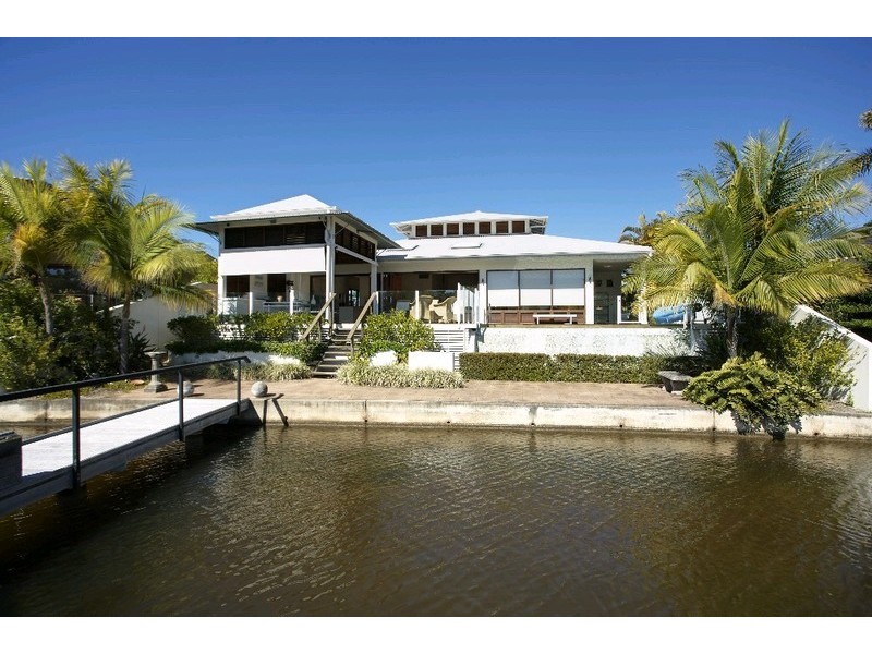 Noosa Waters QLD 4566