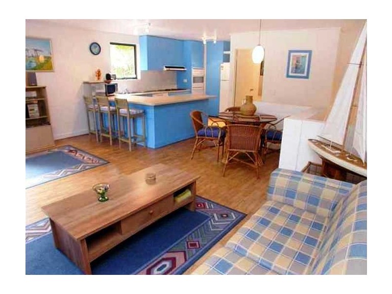 Little Cove QLD 4567