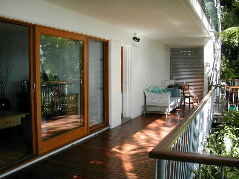 Little Cove QLD 4567