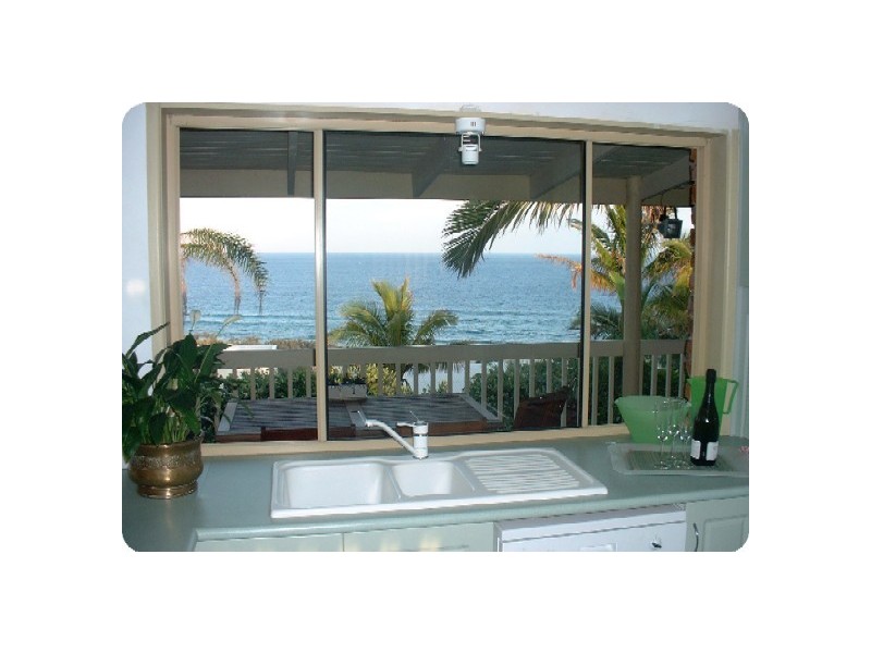 Sunrise Beach QLD 4567