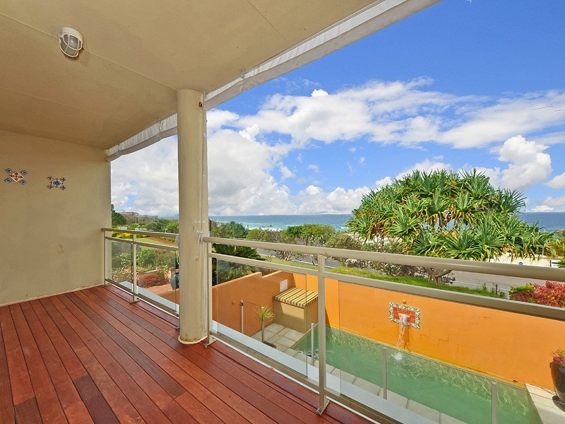 2/18 Corsair Crescent, Sunrise Beach QLD 4567