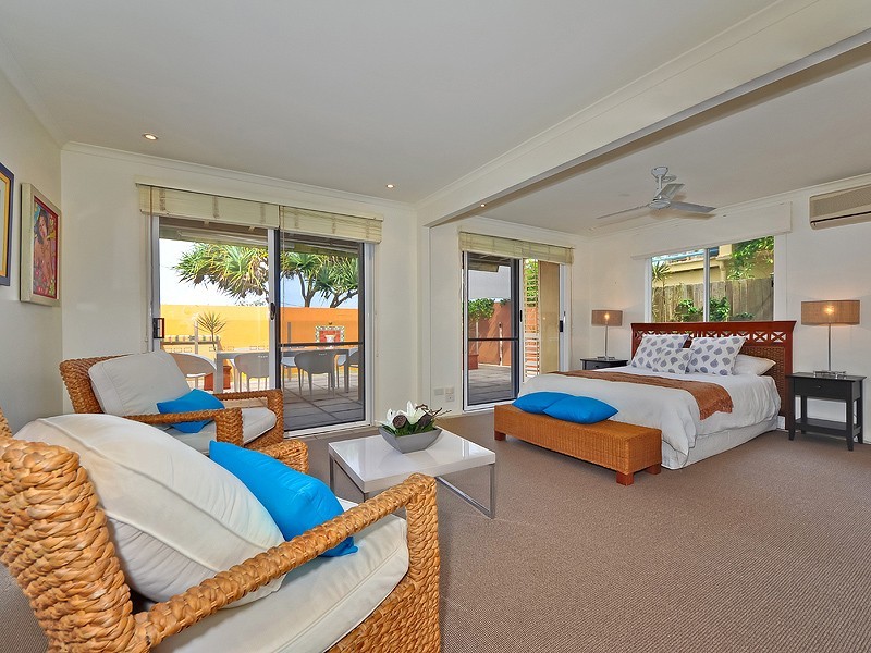 2/18 Corsair Crescent, Sunrise Beach QLD 4567