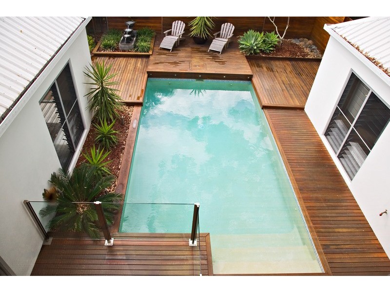 2 Brolga Lane, Noosa Heads QLD 4567