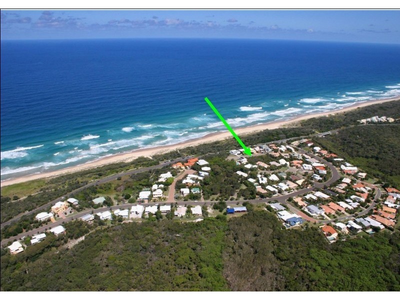 14 Tropicana Rise, Castaways Beach QLD 4567