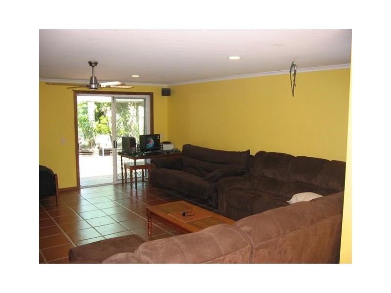 49 Dame Patti Drive, Sunrise Beach QLD 4567