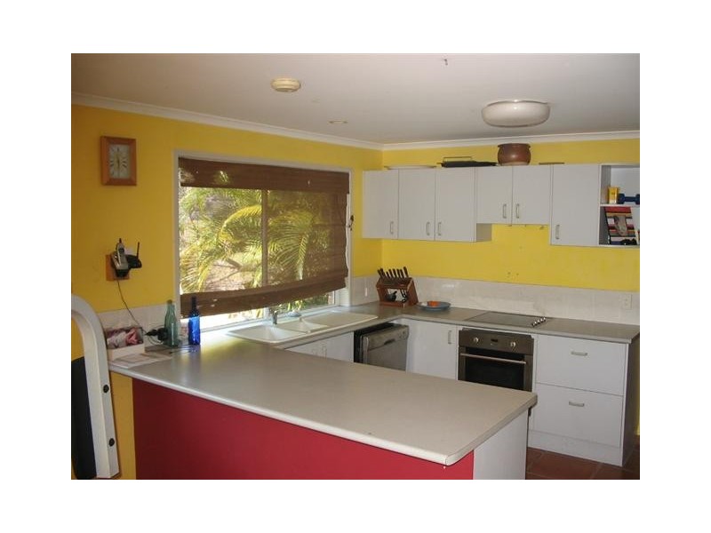 49 Dame Patti Drive, Sunrise Beach QLD 4567