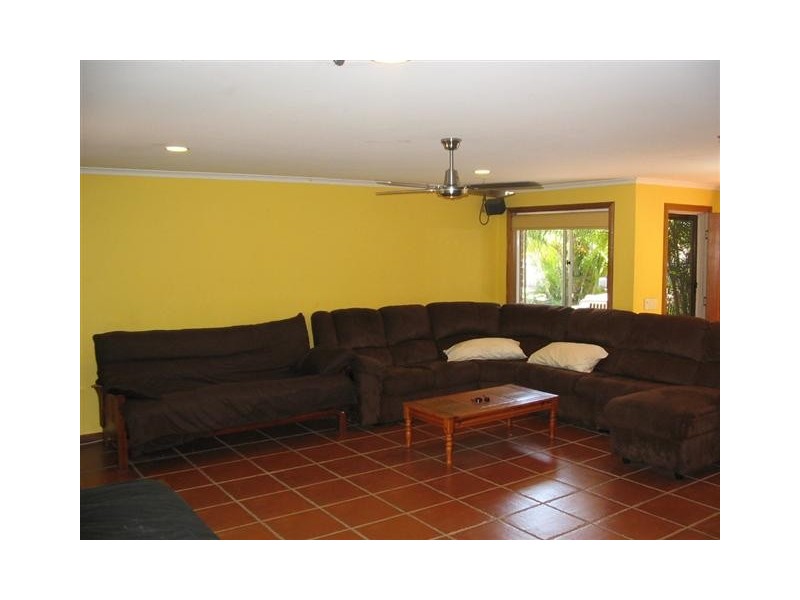 49 Dame Patti Drive, Sunrise Beach QLD 4567