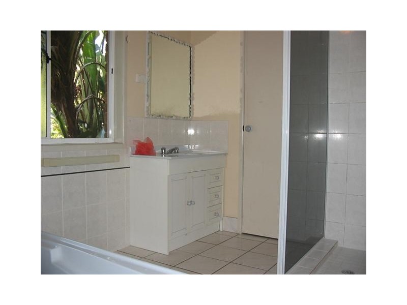 49 Dame Patti Drive, Sunrise Beach QLD 4567