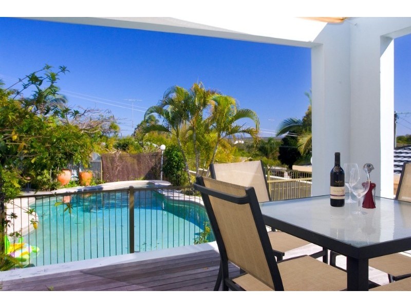 44 Arkana Drive, Noosa Heads QLD 4567