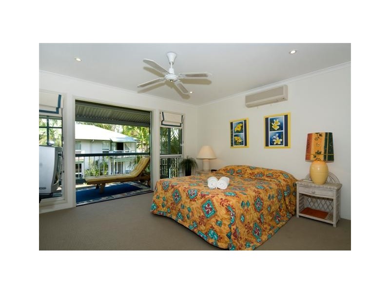 5/12 Robert Street, Noosaville QLD 4566