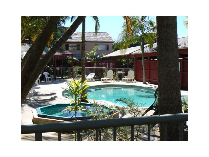 106/24 Lake Weyba Drive, Noosaville QLD 4566