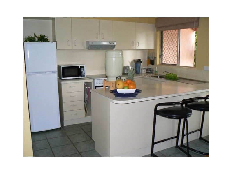 106/24 Lake Weyba Drive, Noosaville QLD 4566