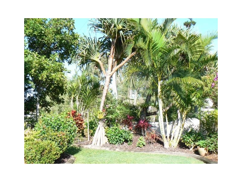 106/24 Lake Weyba Drive, Noosaville QLD 4566