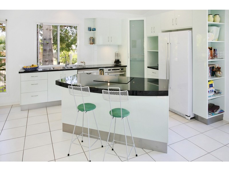 2 Bowden Court, Tewantin QLD 4565