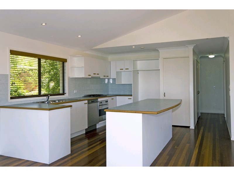 28 Woodlark Rise, Sunrise Beach QLD 4567