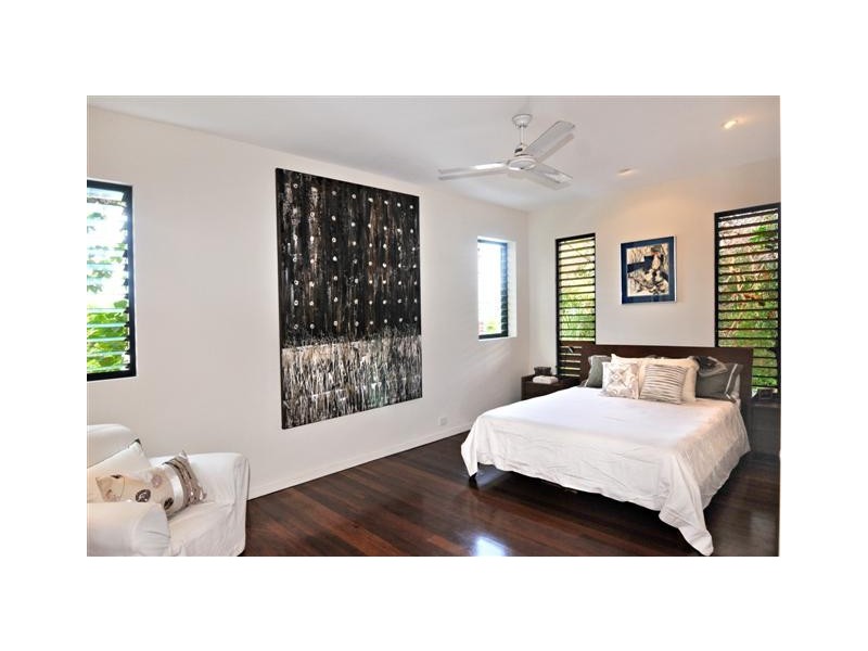 16 Maher Terrace, Sunshine Beach QLD 4567