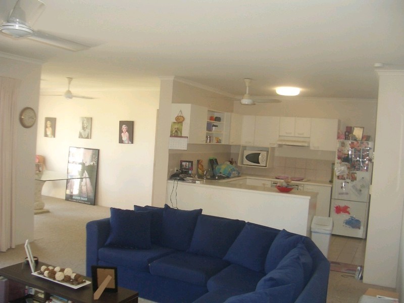 6/2 Sidoni Street, Tewantin QLD 4565