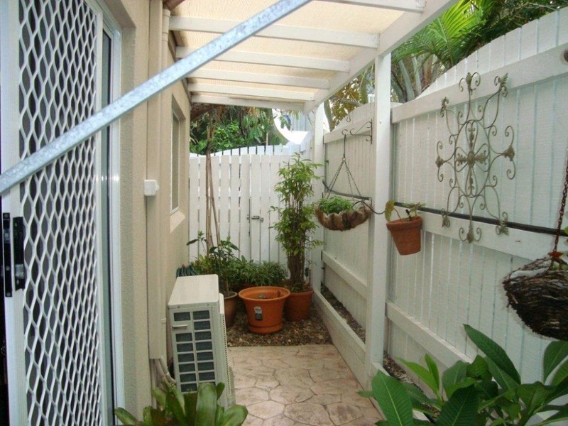 1/61 Southern Cross Parade, Sunrise Beach QLD 4567