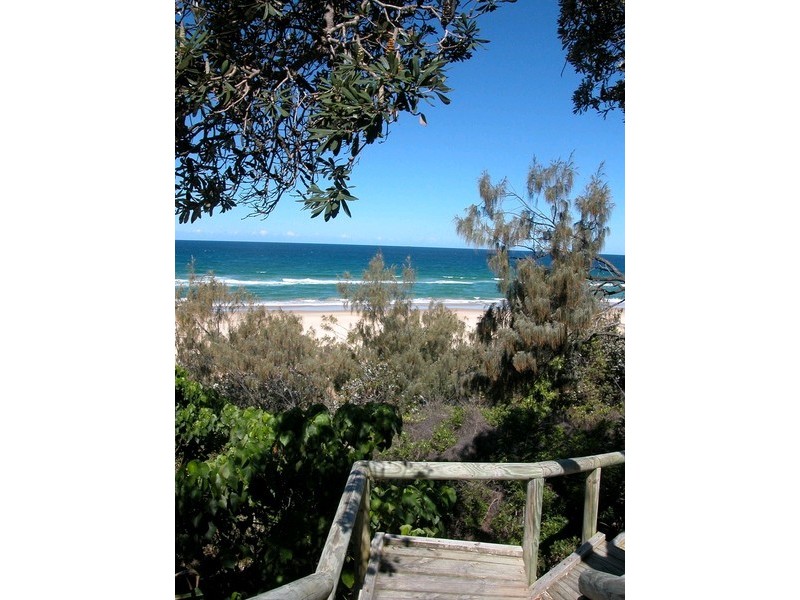 4 Shamrock Court, Sunrise Beach QLD 4567