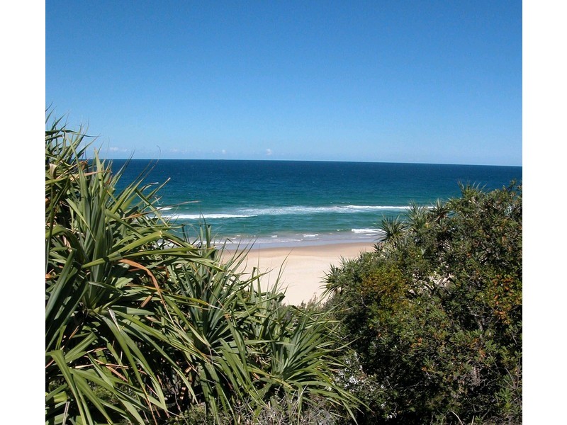4 Shamrock Court, Sunrise Beach QLD 4567