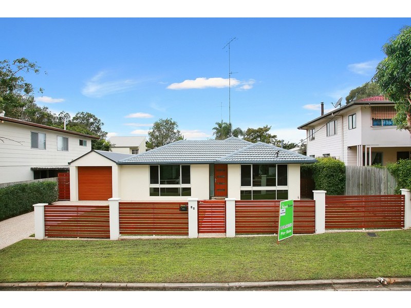 12 Darnley Street, Tewantin QLD 4565