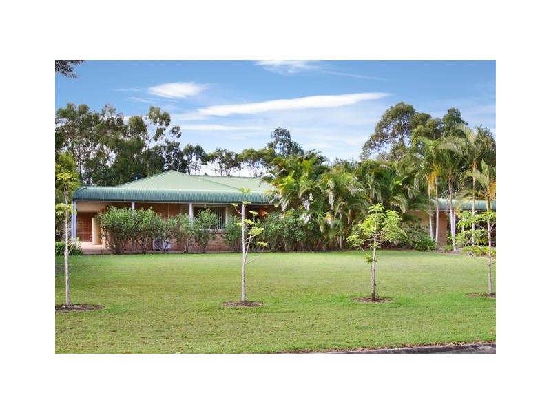 14 Tamarine Court, Cooroibah QLD 4565
