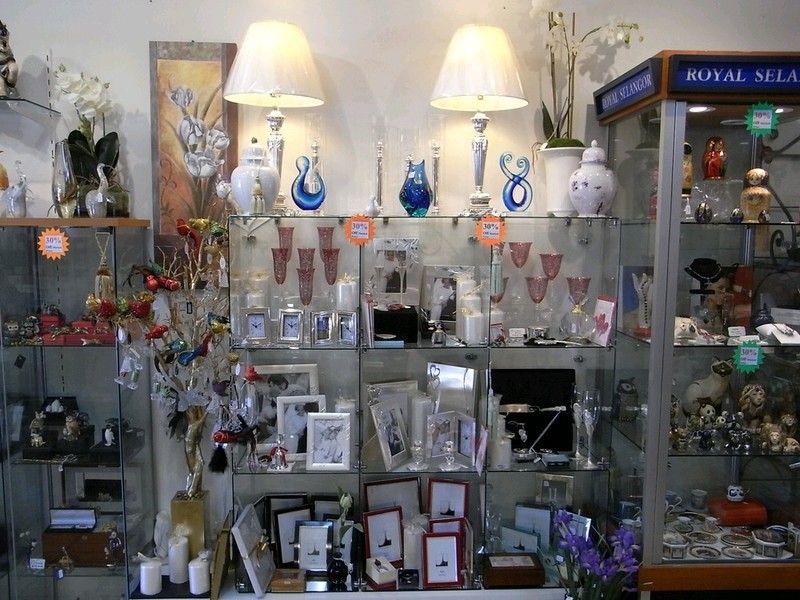 Shop 12 Noosa Fair Shopping Centre, Noosa Heads QLD 4567