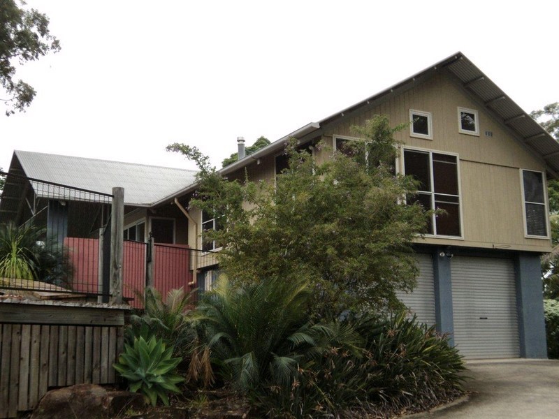 35 Mackay Court, Tinbeerwah QLD 4563