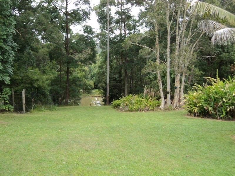 35 Mackay Court, Tinbeerwah QLD 4563