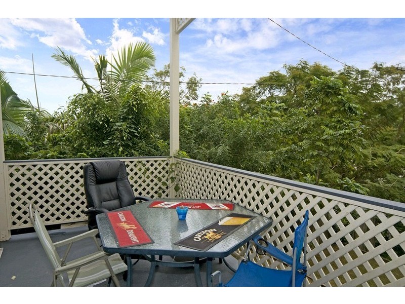 18 Berrima Row, Noosa Heads QLD 4567