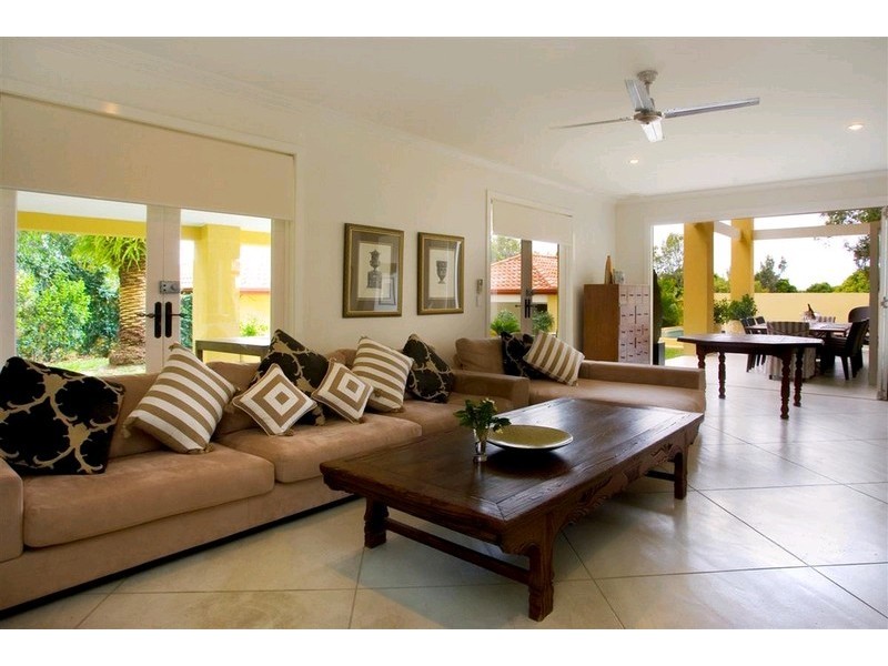 Noosa Waters QLD 4566