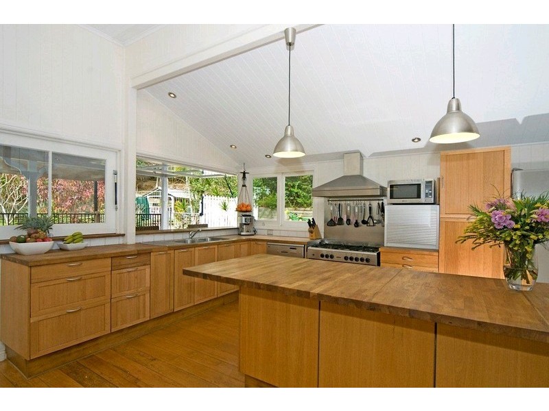 115 Memorial Drive, Eumundi QLD 4562