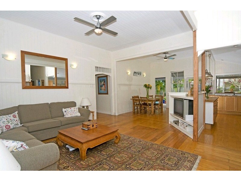 115 Memorial Drive, Eumundi QLD 4562