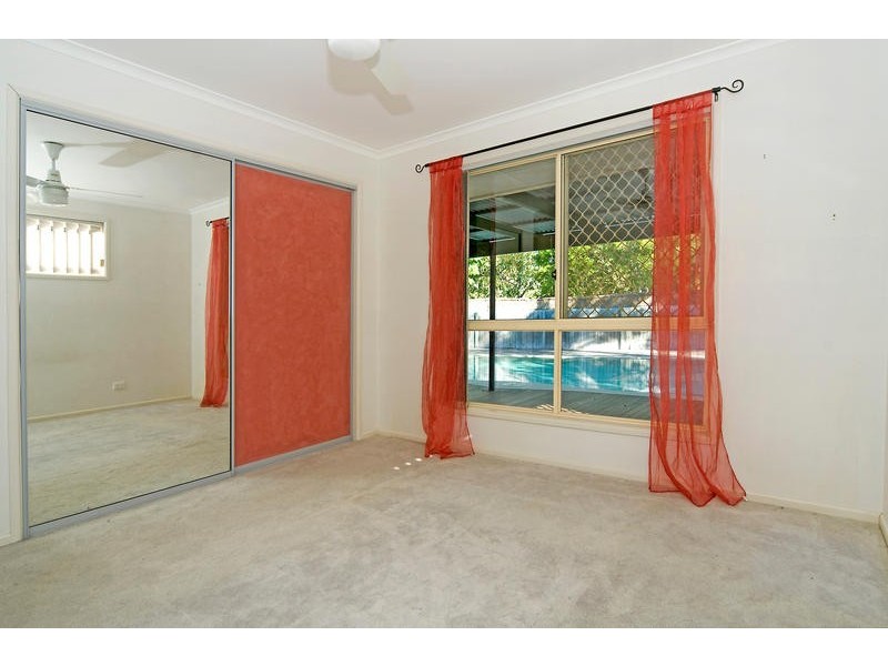 135 Outlook Drive, Tewantin QLD 4565
