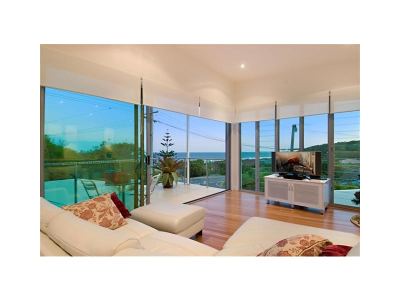 327 David Low Way, Peregian Beach QLD 4573