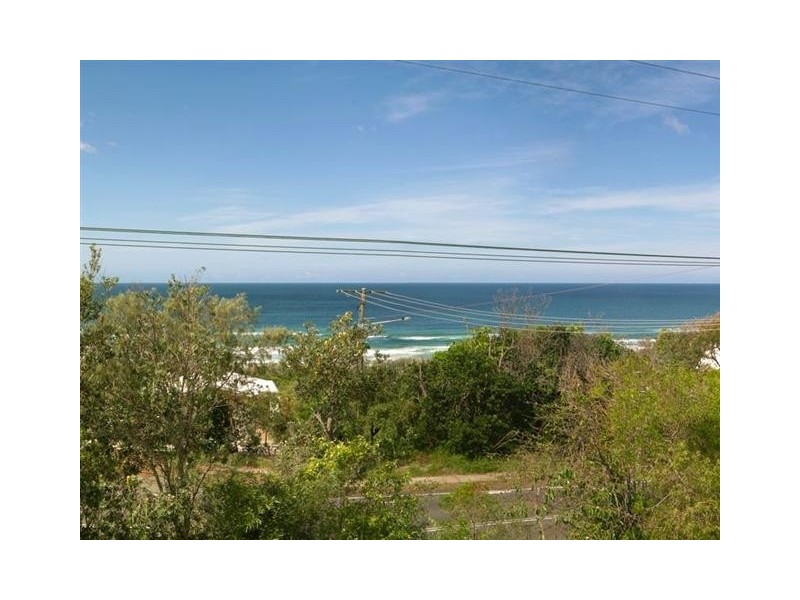 2 Currawong Crescent, Peregian Beach QLD 4573