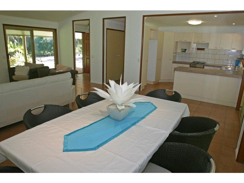 9 Wattlebird Drive, Doonan QLD 4562