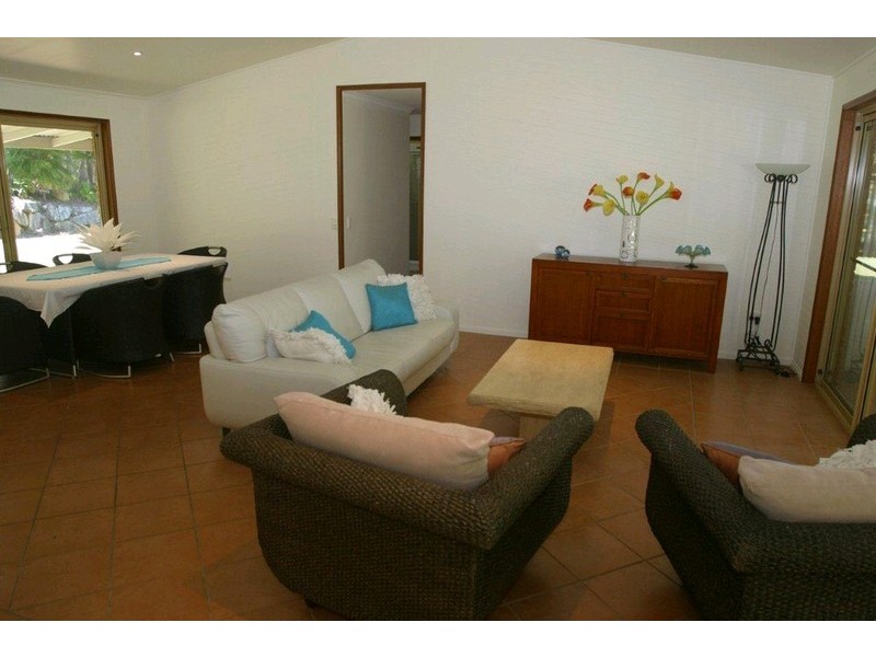 9 Wattlebird Drive, Doonan QLD 4562