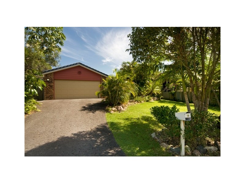16 Stardust Court, Sunrise Beach QLD 4567