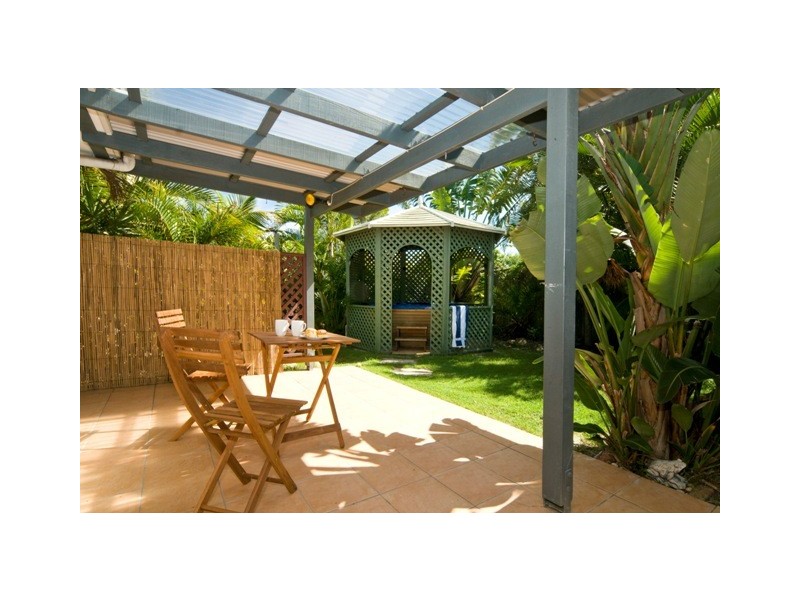 16 Stardust Court, Sunrise Beach QLD 4567